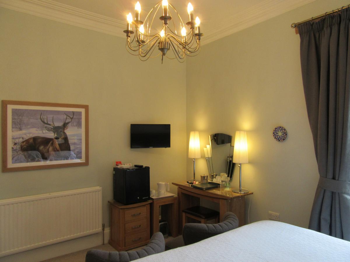 Middleton House Bed And Breakfast Охтерардер Экстерьер фото